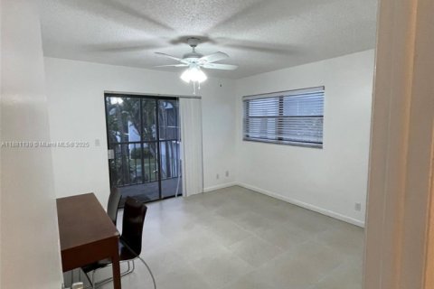 Touwnhouse à louer à Davie, Floride: 3 chambres, 134.71 m2 № 1924461 - photo 15