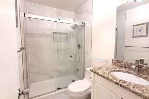 Adosado en venta en Temple Terrace, Florida, 3 dormitorios, 97.55 m2 № 1817282 - foto 20