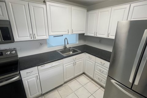 Condo à Miami, Floride, 2 chambres № 2075304