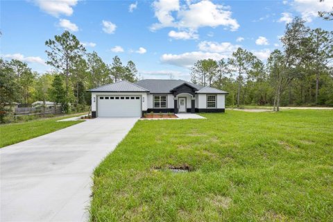 House in Dunnellon, Florida 4 bedrooms, 186.83 sq.m. № 1817968 - photo 2