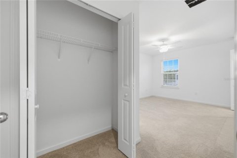 Снять в аренду таунхаус в Окала, Флорида 4 комнаты, 110.18м2, № 2103367 - фото 11
