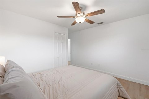 Villa ou maison à vendre à Port Charlotte, Floride: 4 chambres, 219.71 m2 № 2353371 - photo 26