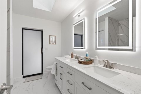 Villa ou maison à vendre à Port Charlotte, Floride: 4 chambres, 219.71 m2 № 2353371 - photo 27