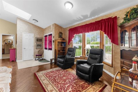 House in Spring Hill, Florida 3 bedrooms, 265.89 sq.m. № 1913662 - photo 15
