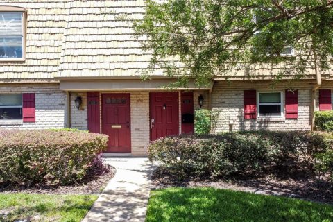 Condo in Winter Park, Florida, 2 bedrooms  № 1723450 - photo 27