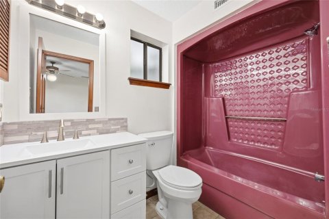 Villa ou maison à vendre à DeLand, Floride: 2 chambres, 187.29 m2 № 2410087 - photo 25