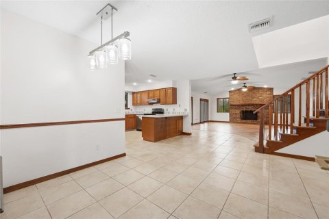 Villa ou maison à vendre à DeLand, Floride: 2 chambres, 187.29 m2 № 2410087 - photo 14