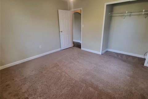 Casa en venta en Zephyrhills, Florida, 4 dormitorios, 152.73 m2 № 1877412 - foto 19
