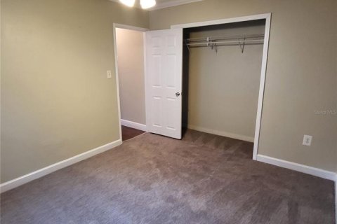 Casa en venta en Zephyrhills, Florida, 4 dormitorios, 152.73 m2 № 1877412 - foto 26