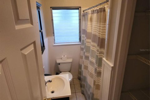 Casa en venta en Zephyrhills, Florida, 4 dormitorios, 152.73 m2 № 1877412 - foto 22