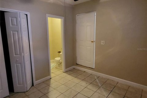 Casa en venta en Zephyrhills, Florida, 4 dormitorios, 152.73 m2 № 1877412 - foto 28
