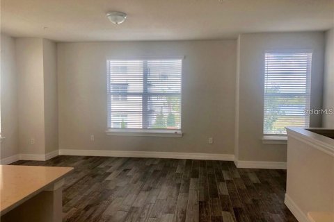 Townhouse in Orlando, Florida 3 bedrooms, 195.09 sq.m. № 2117247 - photo 21