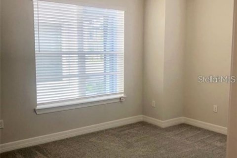 Townhouse in Orlando, Florida 3 bedrooms, 195.09 sq.m. № 2117247 - photo 3