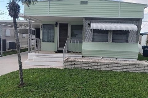 Apartamento en alquiler en Bradenton, Florida, 2 dormitorios, 85.66 m2 № 1901011 - foto 1