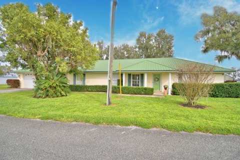 Casa en venta en Frostproof, Florida, 3 dormitorios, 132.94 m2 № 1544922 - foto 1