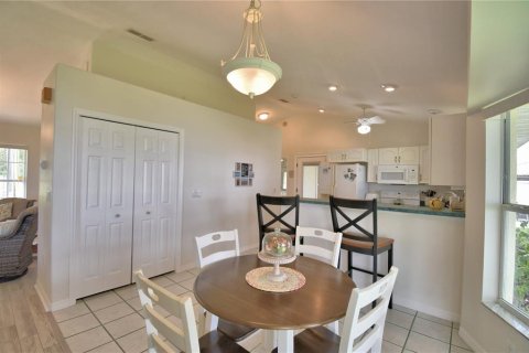 Casa en venta en Frostproof, Florida, 3 dormitorios, 132.94 m2 № 1544922 - foto 13