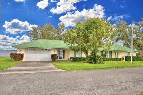 Casa en venta en Frostproof, Florida, 3 dormitorios, 132.94 m2 № 1544922 - foto 3