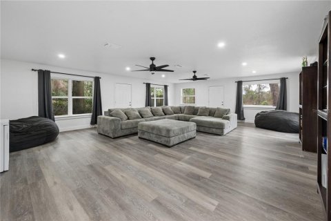 Villa ou maison à vendre à Keystone Heights, Floride: 4 chambres, 301.75 m2 № 2330853 - photo 30