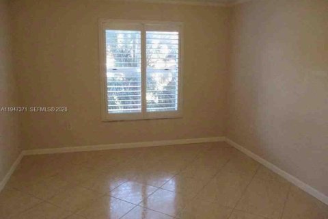 Снять в аренду кондоминиум в Майами, Флорида 1 спальня, 70.23м2, № 2004573 - фото 6