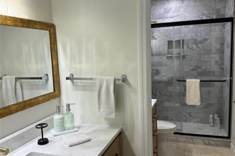 Condo in Sarasota, Florida, 2 bedrooms  № 2201874 - photo 27