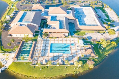 Condo à Pembroke Pines, Floride, 1 chambre  № 2020359
