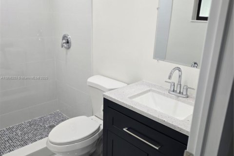 Condo in Miami, Florida, 3 bedrooms  № 1739166 - photo 15