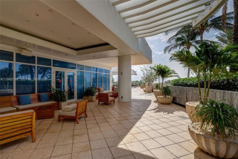 Copropriété à vendre à Miami Beach, Floride: 2 chambres, 96.15 m2 № 2001171 - photo 27