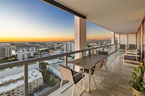 Copropriété à vendre à Miami Beach, Floride: 2 chambres, 96.15 m2 № 2001171 - photo 5