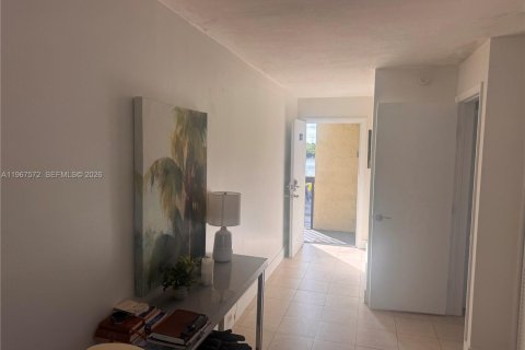 Copropriété à vendre à Hollywood, Floride: 1 chambre, 47.57 m2 № 2029846 - photo 6