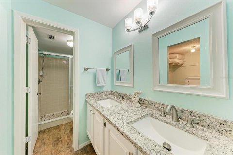 Condo in Bradenton, Florida, 2 bedrooms № 2150802 - photo 26