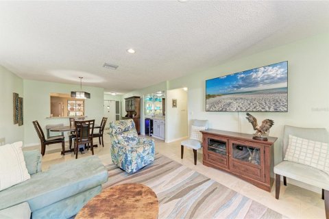 Condo in Bradenton, Florida, 2 bedrooms № 2150802 - photo 4