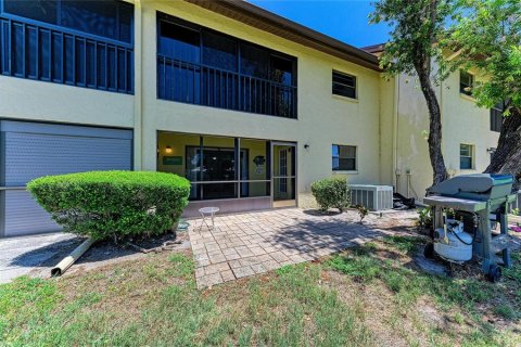 Condo in Bradenton, Florida, 2 bedrooms № 2150802 - photo 15