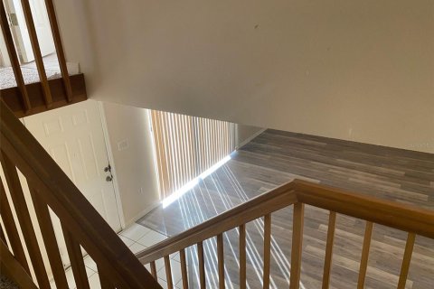 Touwnhouse à louer à Leesburg, Floride: 2 chambres, 119.66 m2 № 2098164 - photo 6