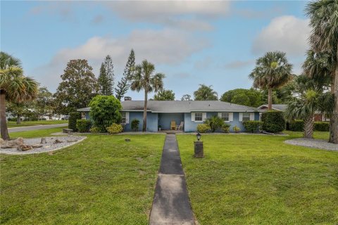 Casa en venta en New Smyrna Beach, Florida, 3 dormitorios, 199 m2 № 1790005 - foto 3