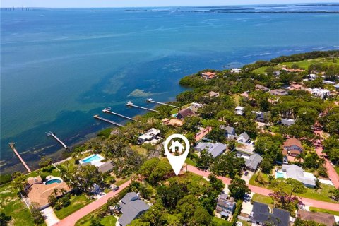 Terreno en venta en Saint Petersburg, Florida № 1856662 - foto 1