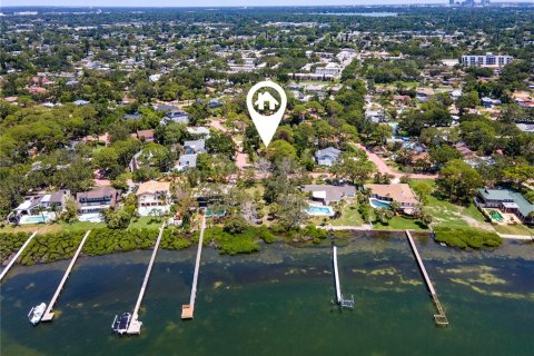 Terreno en venta en Saint Petersburg, Florida № 1856662 - foto 6