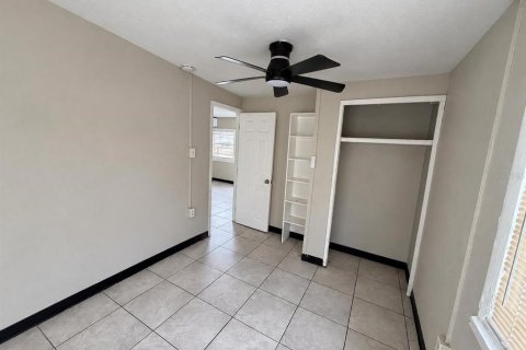 Immobilier commercial à vendre à Lakeland, Floride: 4 chambres, 101.82 m2 № 2403016 - photo 19