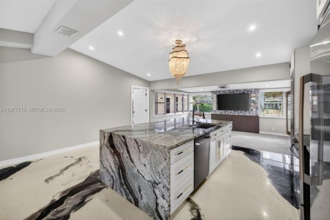 Villa ou maison à vendre à Fort Lauderdale, Floride: 3 chambres, 158.12 m2 № 2049016 - photo 12
