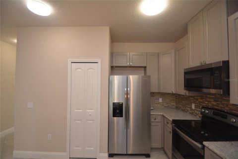 Apartment in Palm Coast, Florida 4 bedrooms, 143.53 sq.m. № 2236732 - photo 6