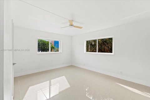 Copropriété à vendre à Hallandale Beach, Floride: 2 chambres, 101.45 m2 № 2087566 - photo 8