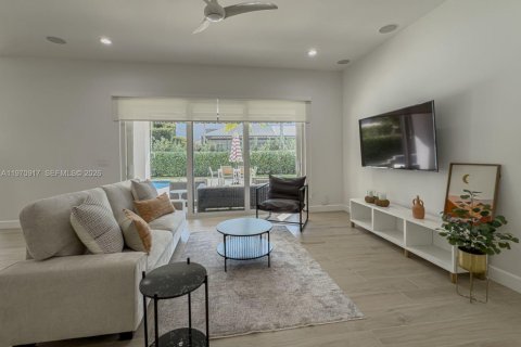 Casa en venta en Weston, Florida, 4 dormitorios, 345.13 m2 № 2031367 - foto 3