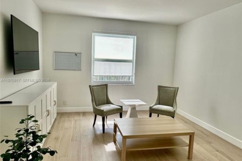 Casa en venta en Weston, Florida, 4 dormitorios, 345.13 m2 № 2031367 - foto 8