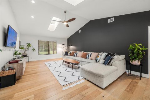 Villa ou maison à vendre à Jupiter, Floride: 5 chambres, 321.72 m2 № 1895372 - photo 25