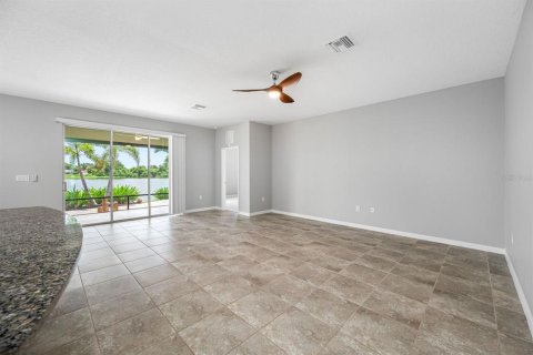 House in Palmetto, Florida 4 bedrooms, 191.1 sq.m. № 1801366 - photo 17