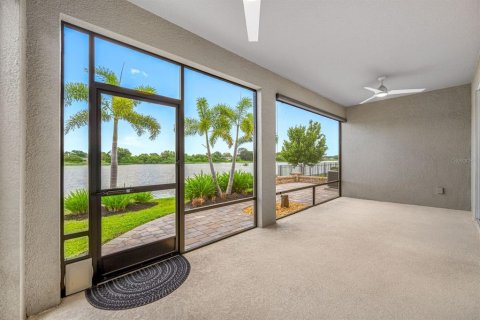 House in Palmetto, Florida 4 bedrooms, 191.1 sq.m. № 1801366 - photo 3