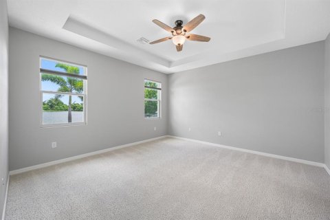 House in Palmetto, Florida 4 bedrooms, 191.1 sq.m. № 1801366 - photo 28