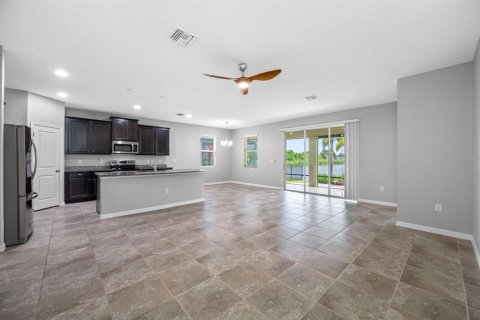 House in Palmetto, Florida 4 bedrooms, 191.1 sq.m. № 1801366 - photo 4