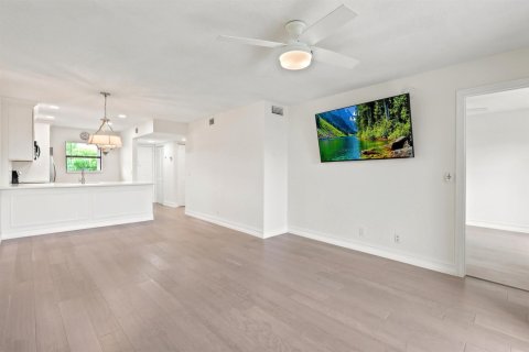 Copropriété à vendre à Lake Worth, Floride: 2 chambres, 79.62 m2 № 2188449 - photo 19