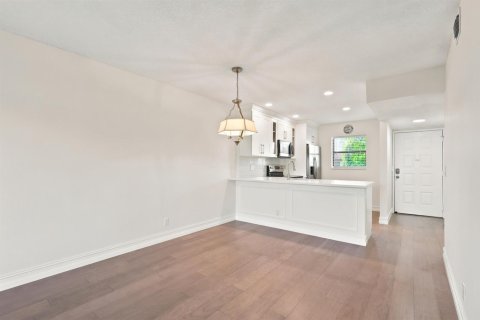 Copropriété à vendre à Lake Worth, Floride: 2 chambres, 79.62 m2 № 2188449 - photo 7