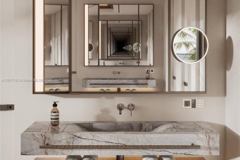 Купить виллу или дом в Корал-Гейблс, Флорида 5 спален, 962.93м2, № 1972936 - фото 16